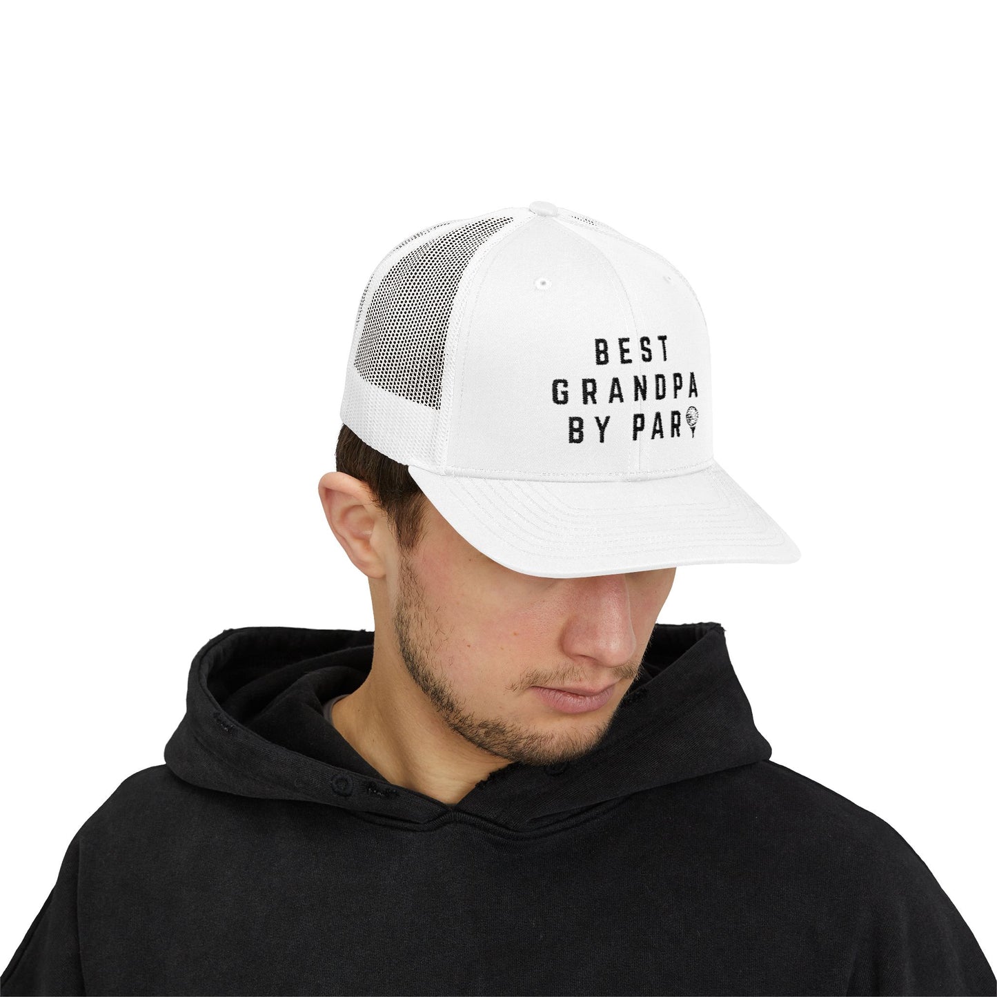Best Grandpa by Par - Snapback Trucker Cap embroidered